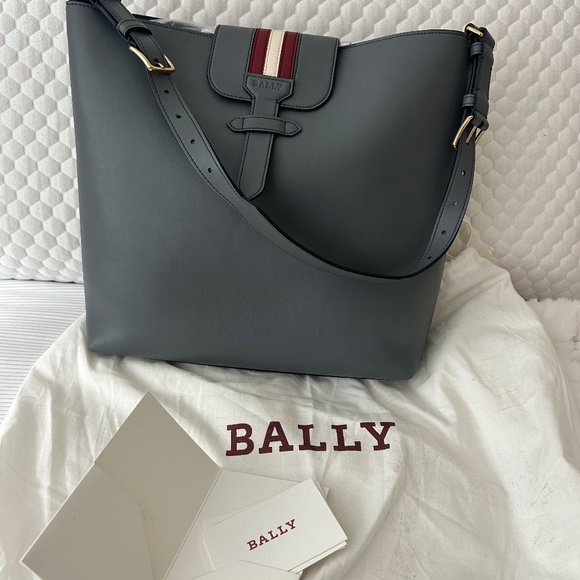 Bally full leather bag - Picture 1 of 8